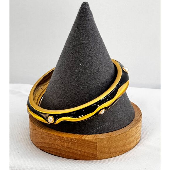 Vintage Gold/Black Bangle Bracelet - Picture 2 of 6